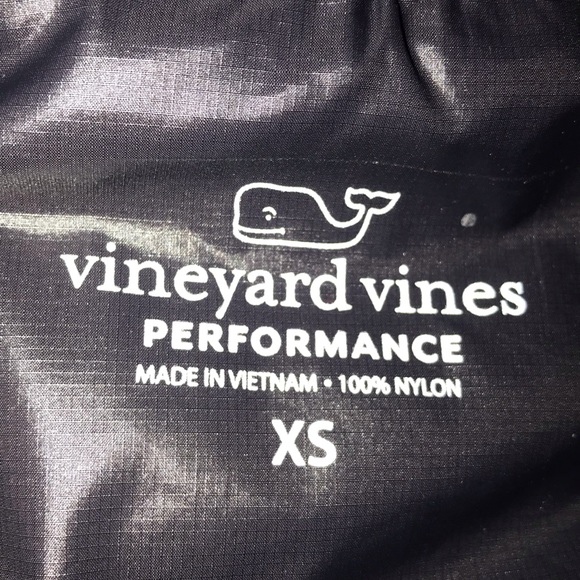 *Sold*Vineyard Vines Mountain Weekend Vest - Picture 4 of 5